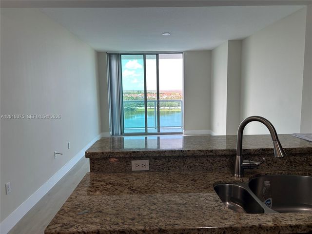 2681 N Flamingo Rd 1102S, Sunrise, FL 33323