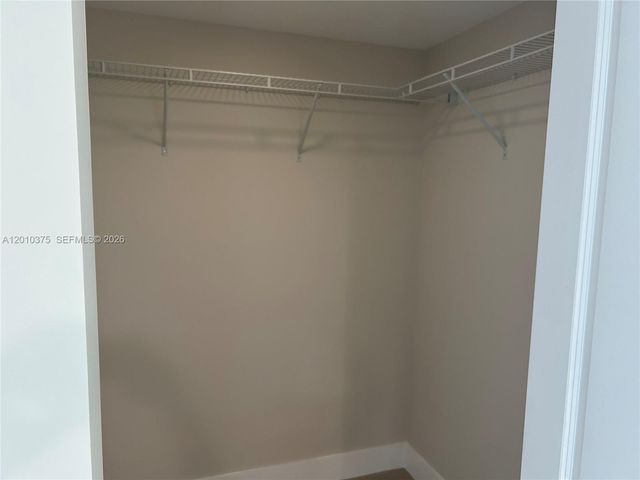 2681 N Flamingo Rd 1102S, Sunrise, FL 33323