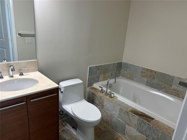 2681 N Flamingo Rd 1102S, Sunrise, FL 33323
