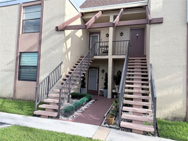 7370 NW 18th St 107, Margate, FL 33063
