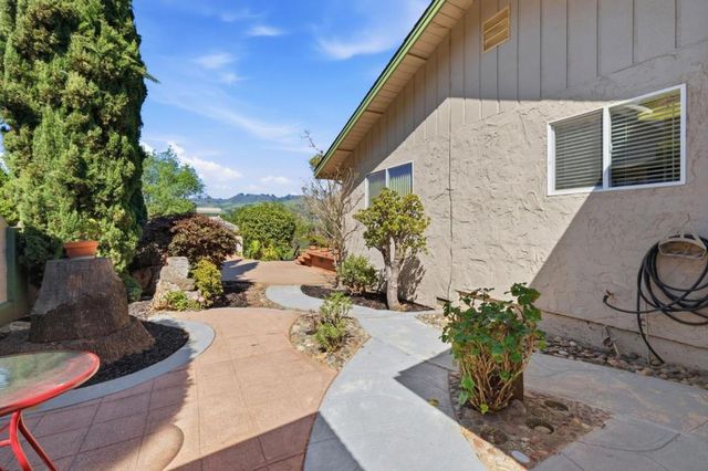 3565 Viola Drive, Aromas, CA 95004