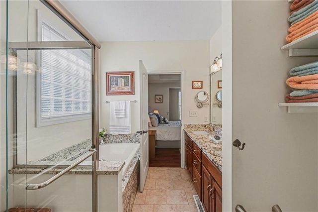 4310 S Atherton Court, Independence, MO 64055