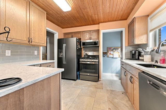 3637 Campbell Street, Dearborn City, MI 48124