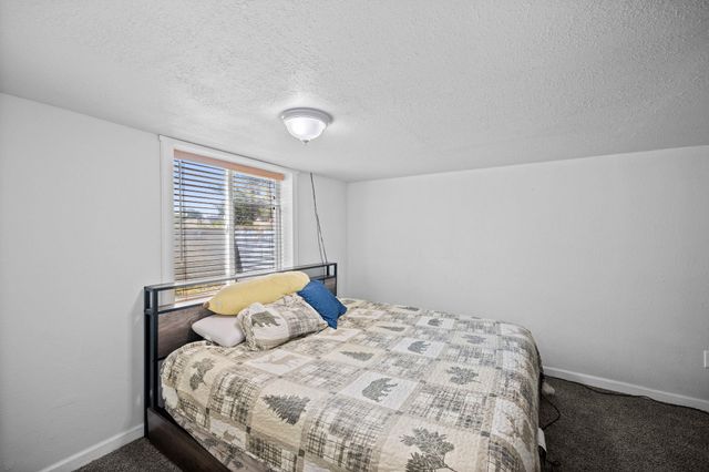 4708 N Cedar St, Spokane, WA 99205