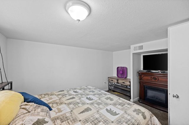 4708 N Cedar St, Spokane, WA 99205