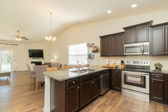 266 Huntley Meadows Drive, Rossville, GA 30741