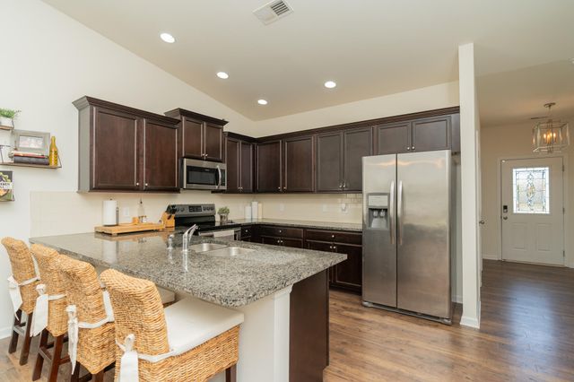 266 Huntley Meadows Drive, Rossville, GA 30741