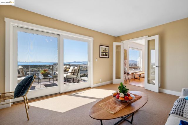 2063 Tapscott Ave., El Cerrito, CA 94530