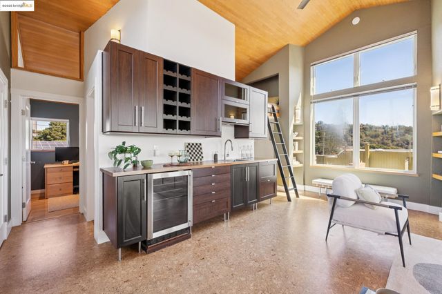 2063 Tapscott Ave., El Cerrito, CA 94530