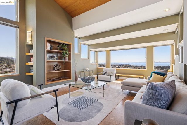 2063 Tapscott Ave., El Cerrito, CA 94530