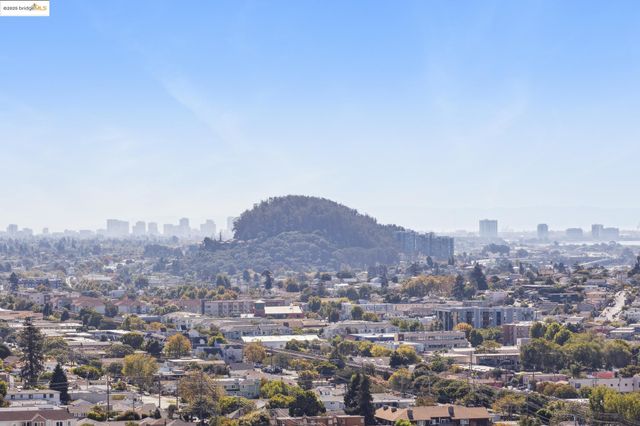 2063 Tapscott Ave., El Cerrito, CA 94530