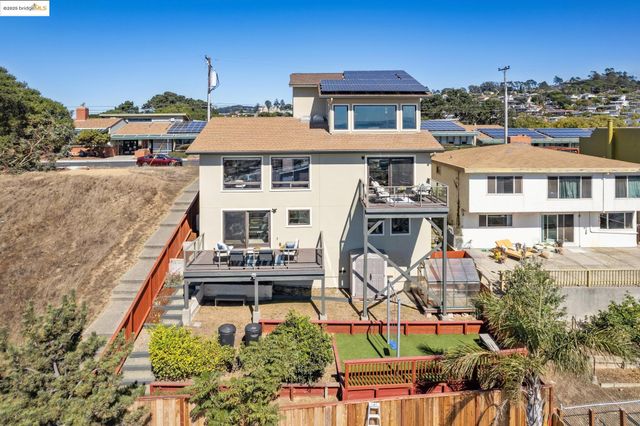 2063 Tapscott Ave., El Cerrito, CA 94530