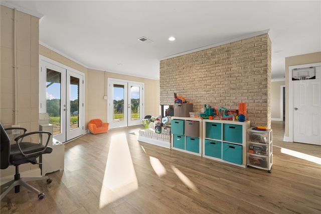 1010 Wall Circle, Chesnee, SC 29323