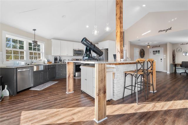 1010 Wall Circle, Chesnee, SC 29323