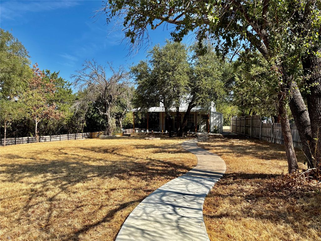111 Rupert Court, Weatherford, TX 76087 — photo 2