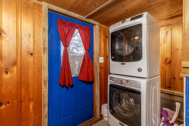 45 Blue Springs Circle, Elkland, MO 65644