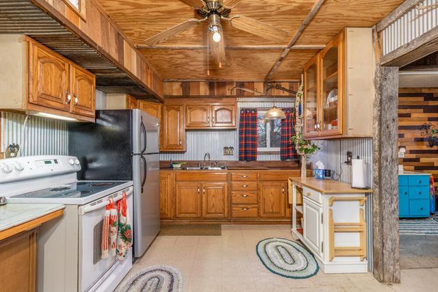 45 Blue Springs Circle, Elkland, MO 65644