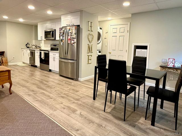63A Cannon Court, Huntington, NY 11743