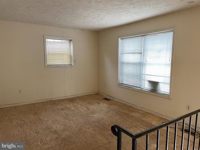 5303 CUMBERLAND ST, Capitol Heights, MD 20743