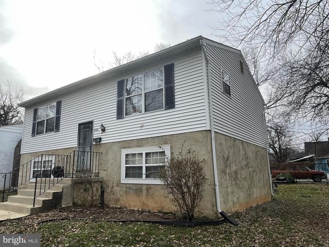 5303 CUMBERLAND ST, Capitol Heights, MD 20743