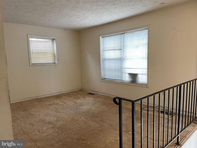 5303 CUMBERLAND ST, Capitol Heights, MD 20743