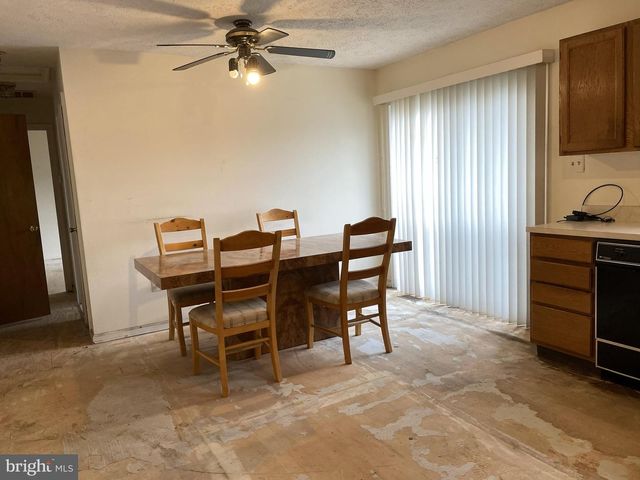 5303 CUMBERLAND ST, Capitol Heights, MD 20743