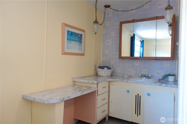 4880 Magellan Drive, Freeland, WA 98249