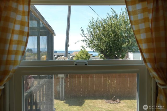 4880 Magellan Drive, Freeland, WA 98249