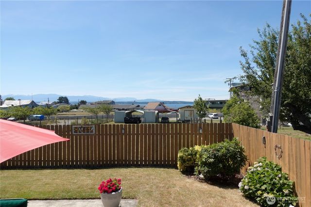 4880 Magellan Drive, Freeland, WA 98249