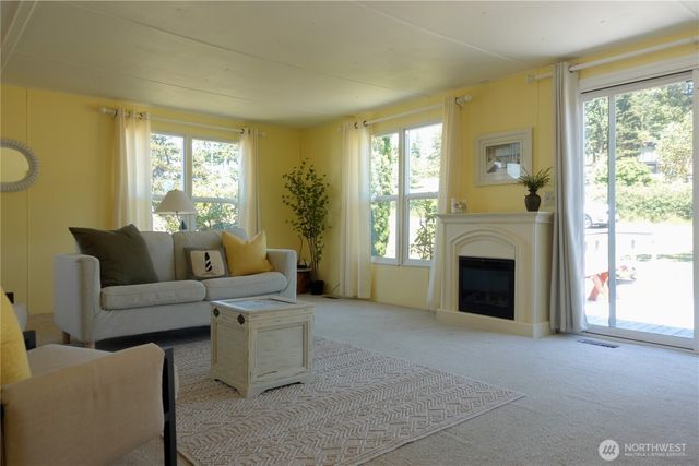 4880 Magellan Drive, Freeland, WA 98249
