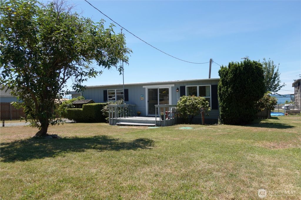 4880 Magellan Drive, Freeland, WA 98249
