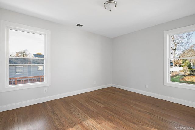 6 Gail Grace Court, Copiague, NY 11726