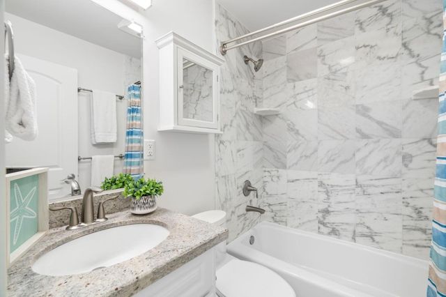 3 Pelican Point, Watsonville, CA 95076