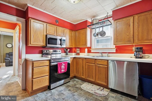311 NESHAMINY RD, Croydon, PA 19021