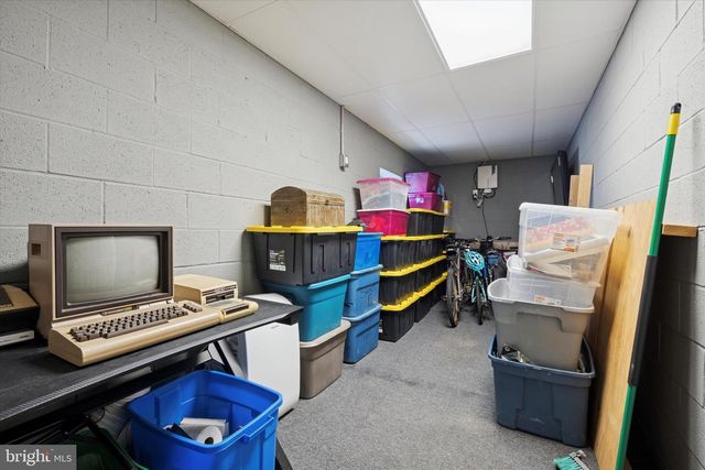 311 NESHAMINY RD, Croydon, PA 19021