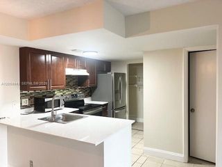 10757 Cleary Boulevard 112, Plantation, FL 33324