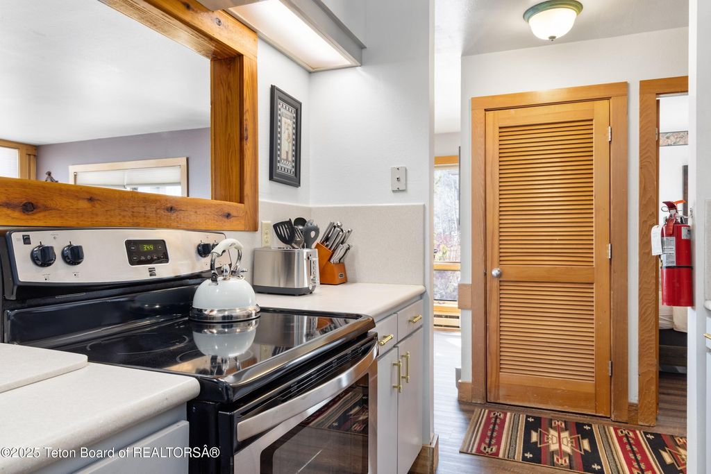 3600 W MICHAEL Drive D-4-2, Teton Village, WY 83014 photo 11