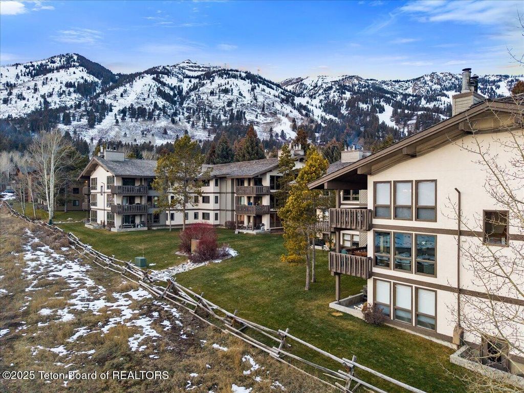 3600 W MICHAEL Drive D-4-2, Teton Village, WY 83014 photo 23