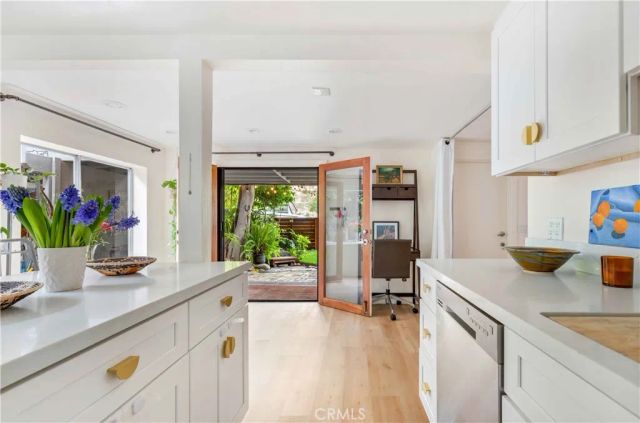 1553 Arroyo Drive, Laguna Beach, CA 92651