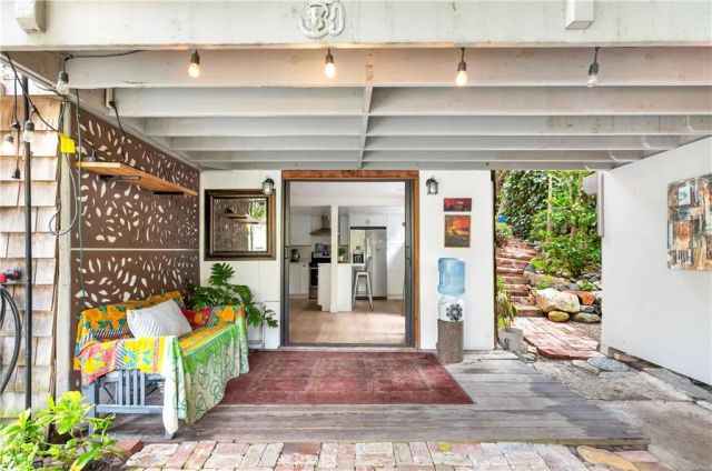 1553 Arroyo Drive, Laguna Beach, CA 92651