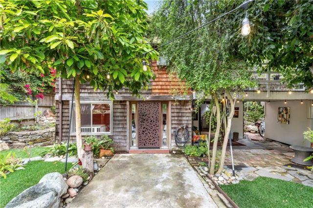 1553 Arroyo Drive, Laguna Beach, CA 92651