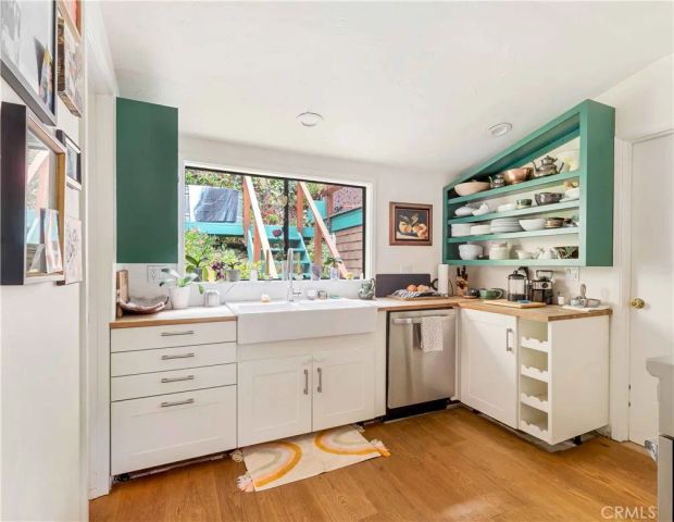 1553 Arroyo Drive, Laguna Beach, CA 92651
