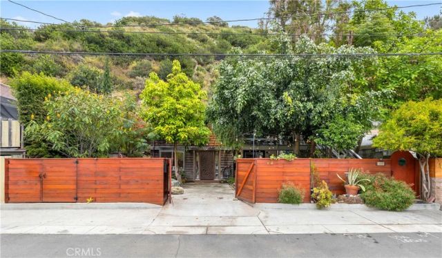 1553 Arroyo Drive, Laguna Beach, CA 92651