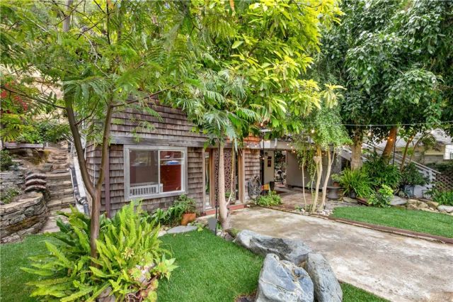 1553 Arroyo Drive, Laguna Beach, CA 92651