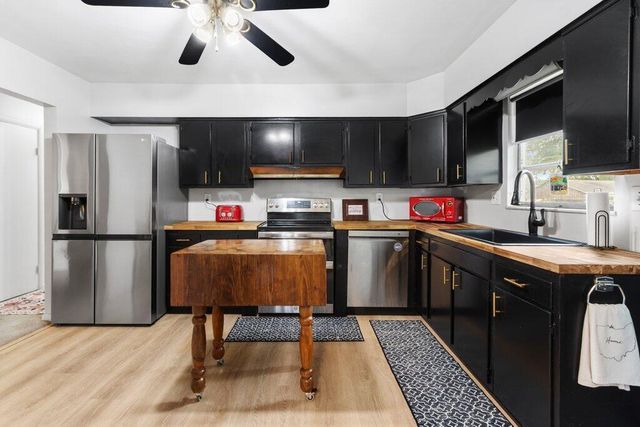 4296 Maize Road, Columbus, OH 43224