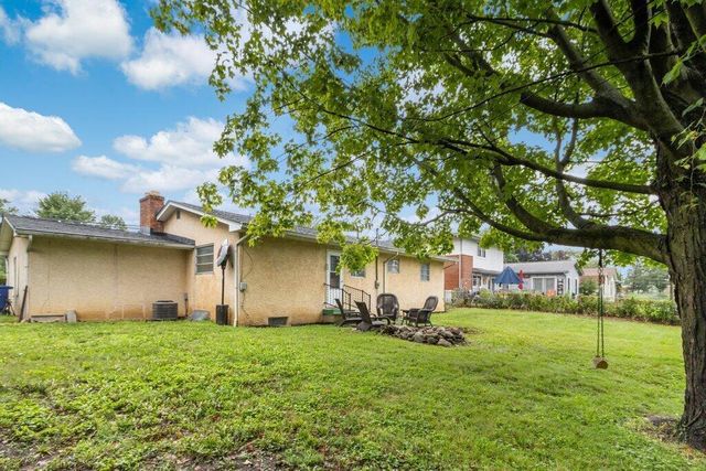 4296 Maize Road, Columbus, OH 43224