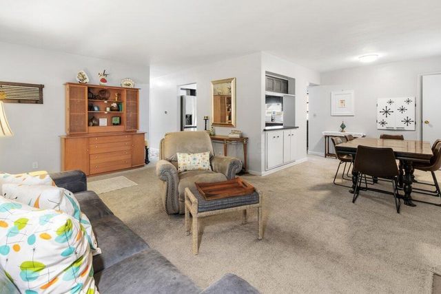 4296 Maize Road, Columbus, OH 43224
