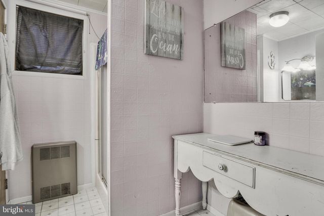 53 E MAIN ST, Newmanstown, PA 17073