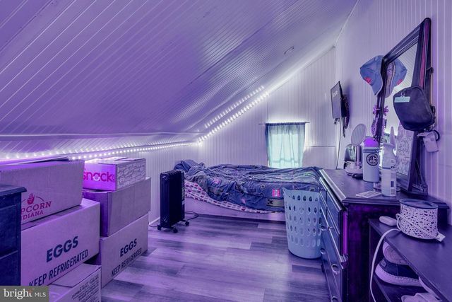 53 E MAIN ST, Newmanstown, PA 17073