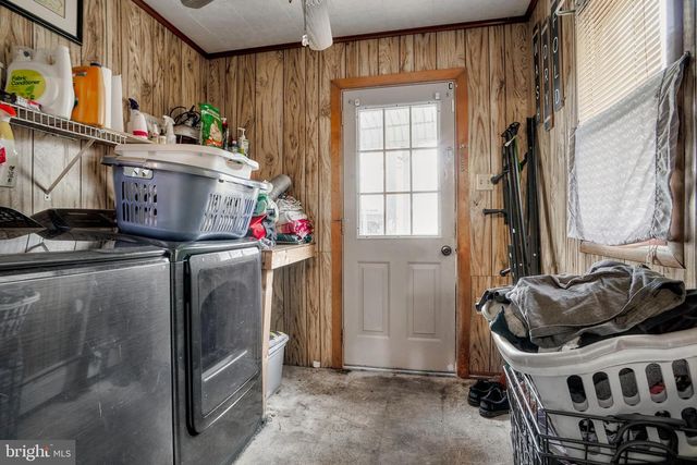 53 E MAIN ST, Newmanstown, PA 17073